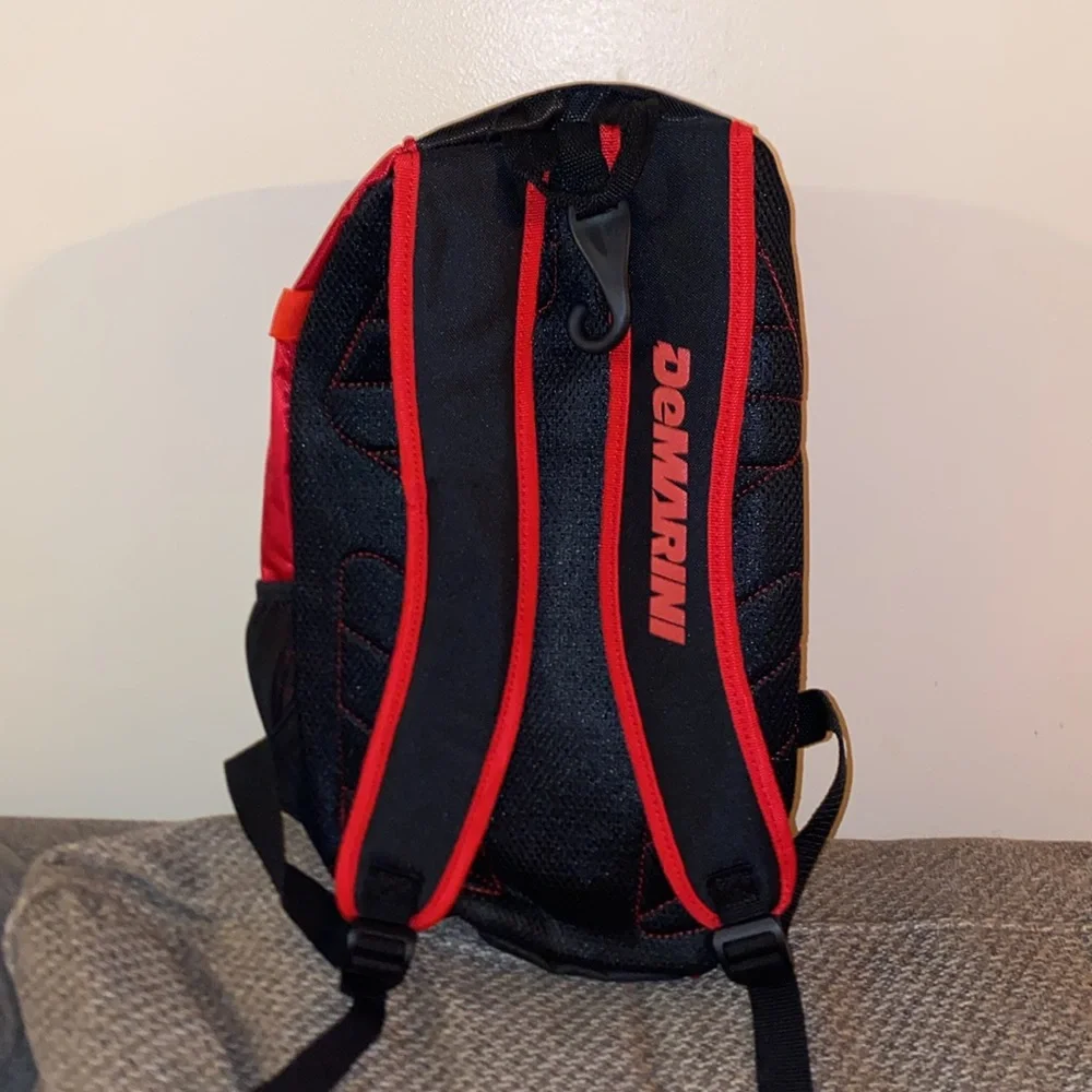 BRAND NEW WITH TAGS DEMARINI VOODOO JUNIOR BACKPACK - Picture 3 of 6